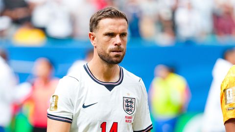 MMil Inglismaa koondise ajalugu teinud veteran liitus Londoni Chelseaga