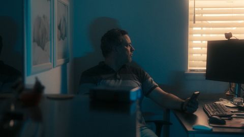 WSJ ⟩ Live šoppamisäpp, kus mõned end pankrotti panustavad