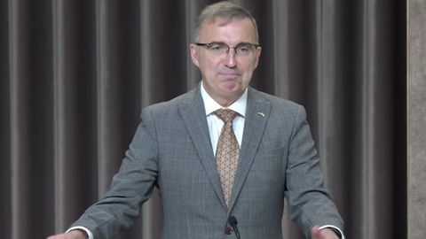MUUSEUMISKANDAAL ⟩ Minister Andres Sutt: kui kõik ei oleks korras, siis peaks mingeid muudatusi tegema