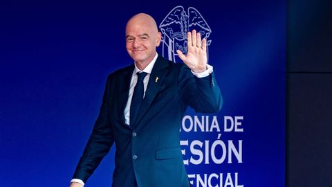 Infantino lükkab ümber väited, et UEFA maksis kinni tema väidetava armukese