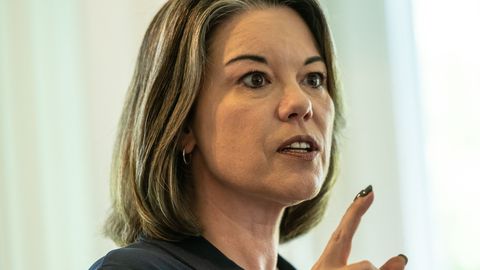 WSJ: Sotsiaaltoetuste pettus kütab Minnesota demokraatide sisevõitlust