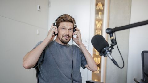 KESKTORMAJAD ⟩ Näitleja Henrik Kalmet sai aastate eest Eesti kõrgliigaklubilt staadionikeelu