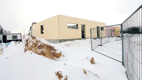 Pank selgitab, millal antakse laenu poolelioleva maja lõpuni ehitamiseks